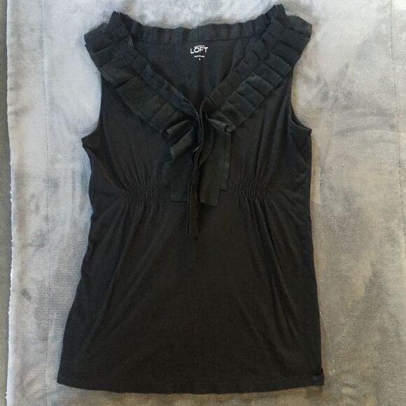 Sleeveless top by Loft (Ann Taylor) - Picture 2 of 4